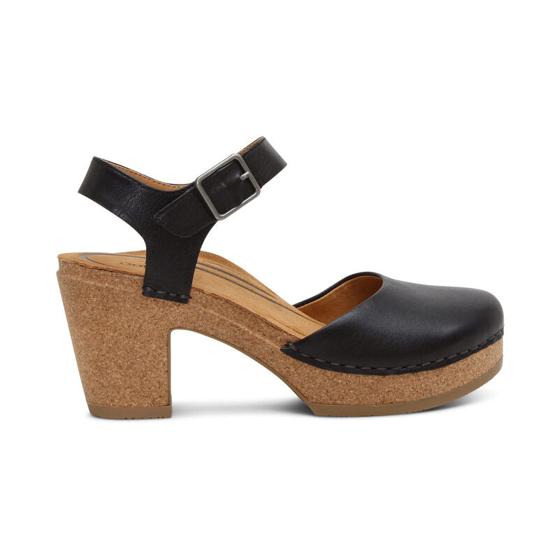 Tabitha – Closed Heel Sandals