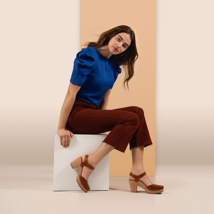 Tabitha – Closed Heel Sandals