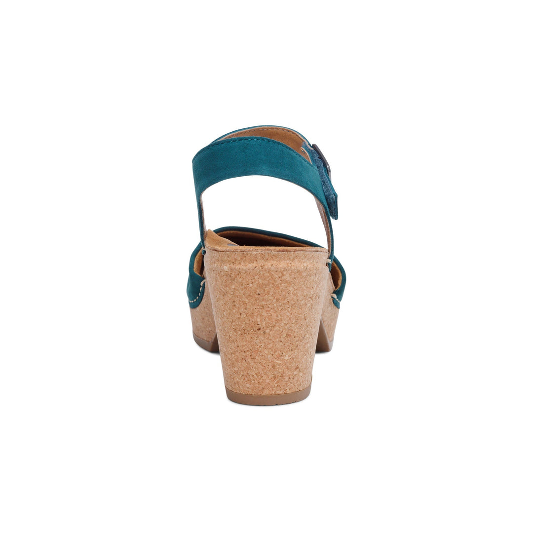 Tabitha – Closed Heel Sandals