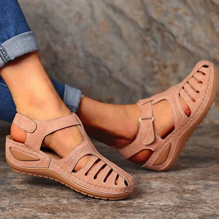 Penelope – Retro Summer Sandals