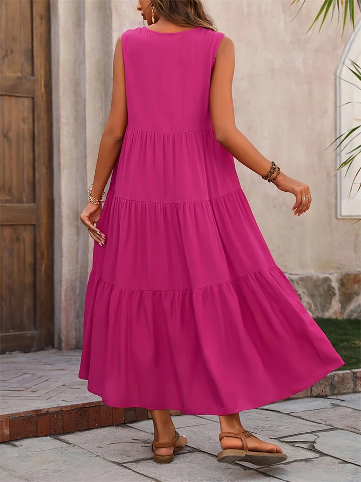 Cecilia – Stylish and Figure-Flattering Dress