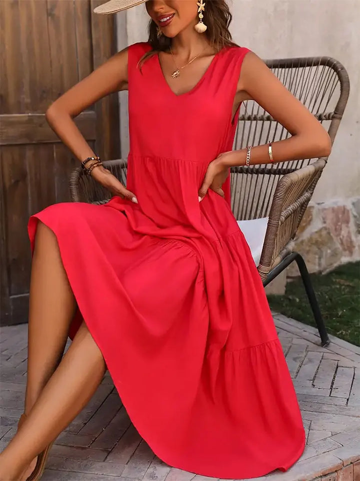 Cecilia – Stylish and Figure-Flattering Dress