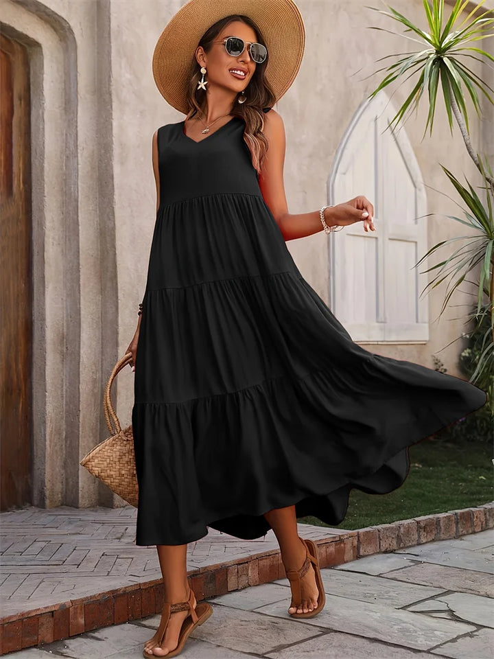 Cecilia – Stylish and Figure-Flattering Dress