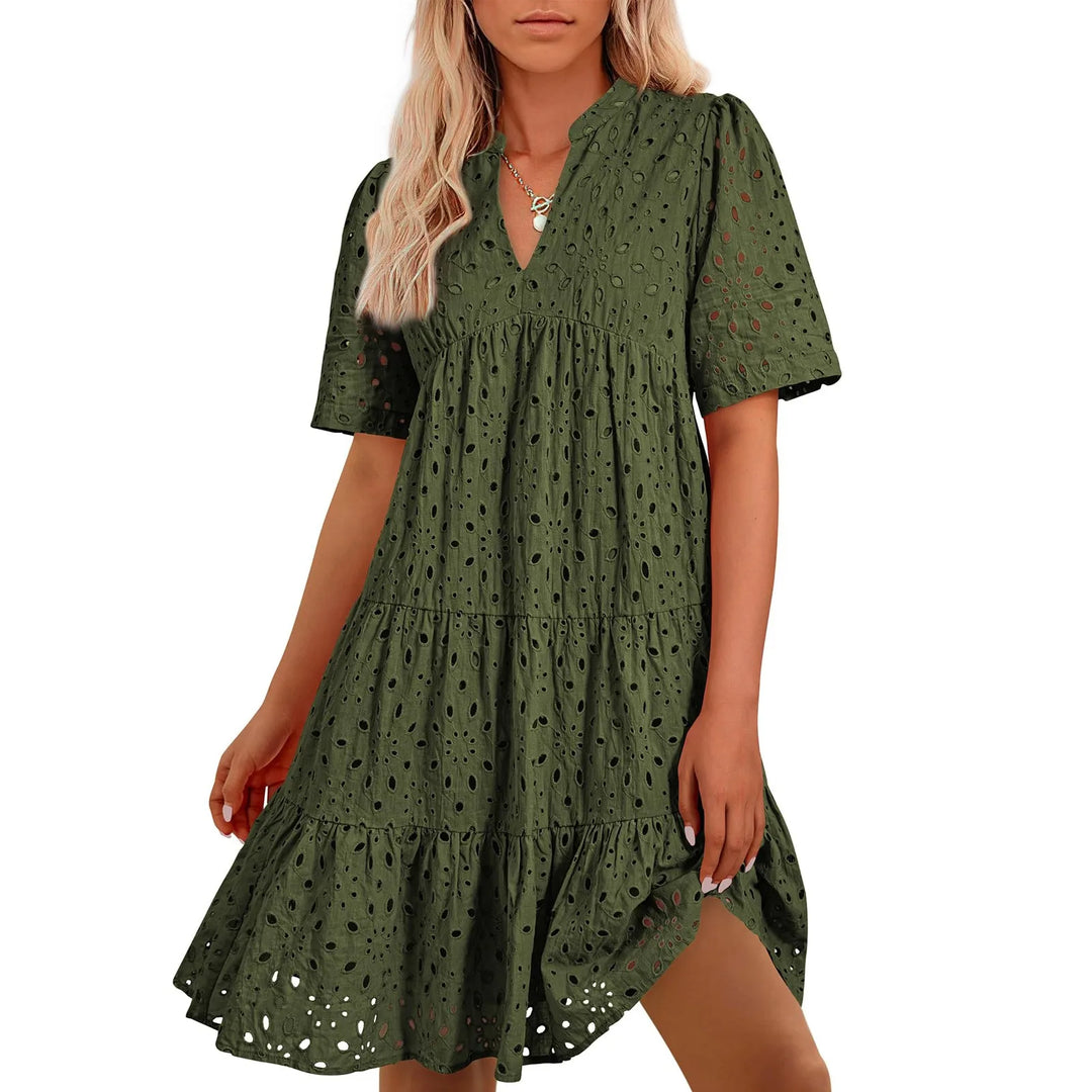 Arabella - STYLISH AND FIGURE-FLATTERING DRESS
