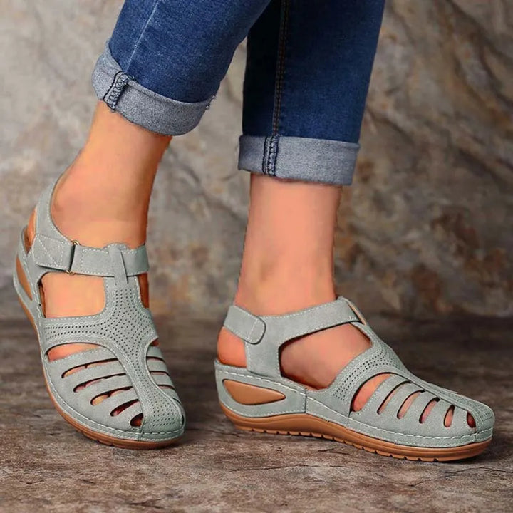 Penelope – Retro Summer Sandals